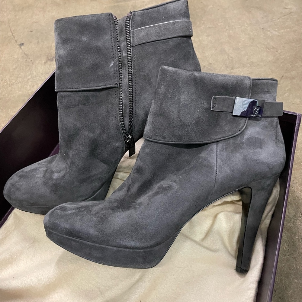 Vince Camuto gray booties